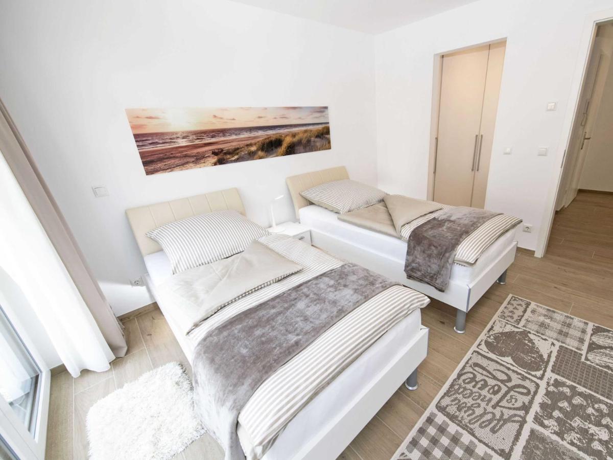 Villa Louisa In Sellin - Wg 39 Mit Balkon, Strandnah Eksteriør bilde